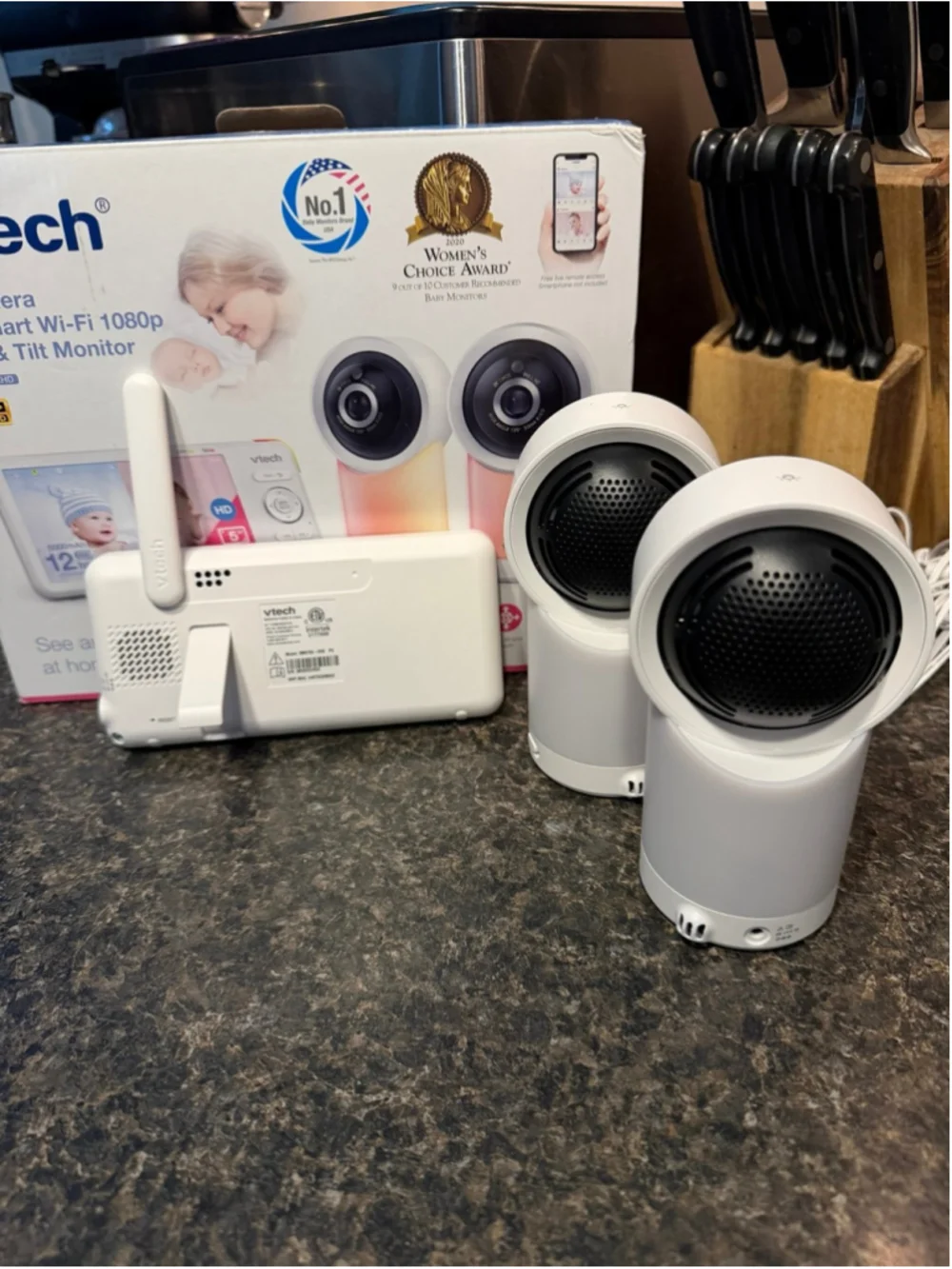 VTech RM5766-2HD Smart Wi-Fi 1080p 2-Camera 360°-Pan-and-Tilt Video Baby Monitor